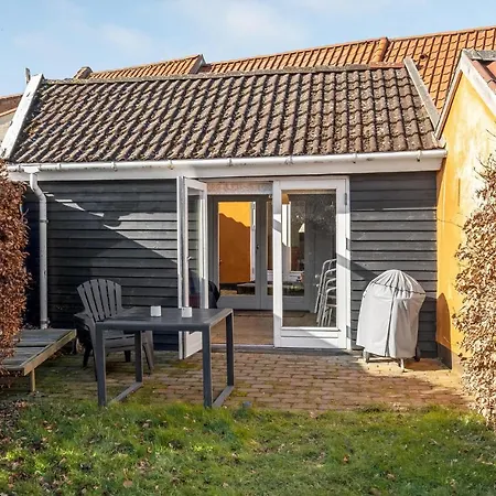 2 Bedroom Nice Home In Assens *